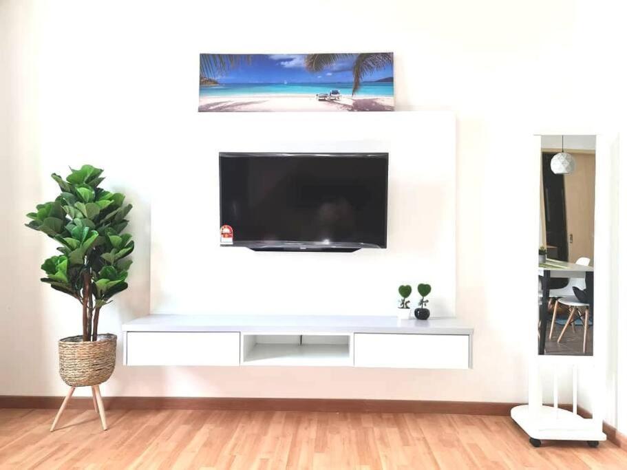 Cozy Seaview Studiosuite Hs Sweet Homestay クアンタン エクステリア 写真