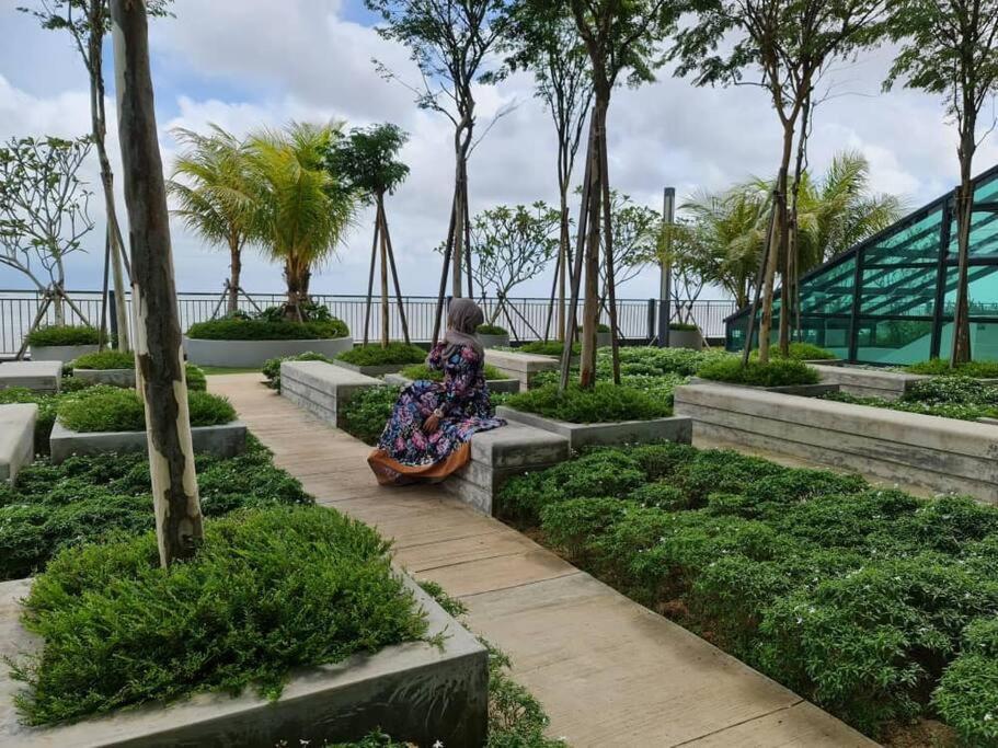 Cozy Seaview Studiosuite Hs Sweet Homestay クアンタン エクステリア 写真